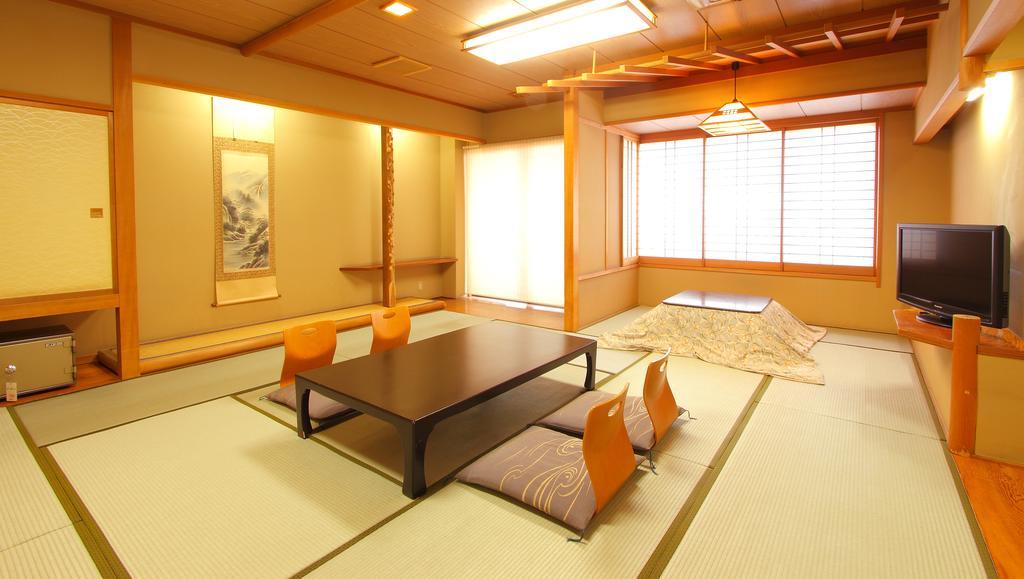 Isawa View Hotel Fuefuki Exterior photo